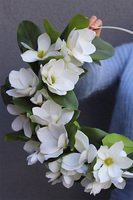 Magnolie Subtelle, wianek wiosenny na obręczy