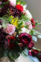 Nerita Kolor, duża kompozycja nagrobna w misie