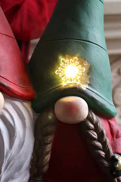 Xmas Charm, figurka ceramiczna	