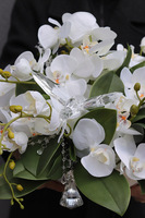 Dekoria Crystal, kompozycja kwiatowa w srebrnym naczyniu