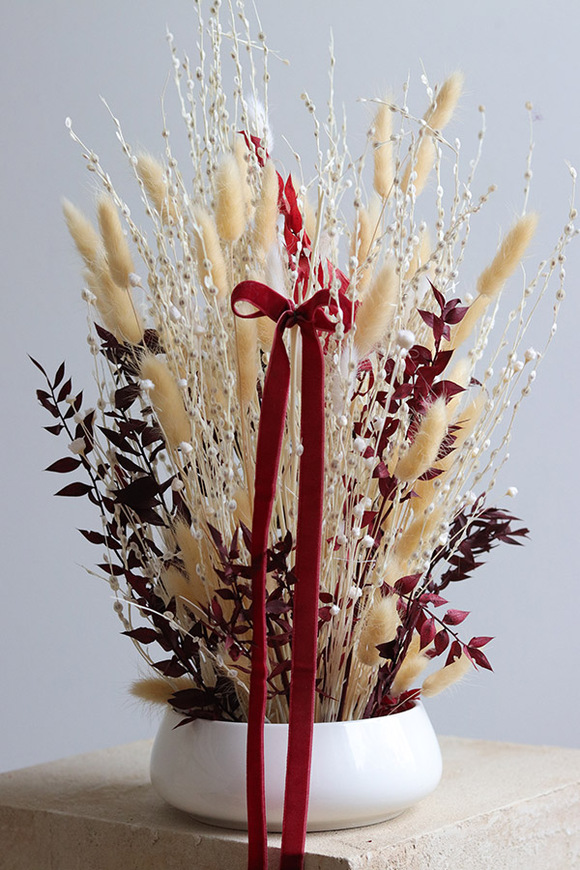 Zimowe Pole, kompozycja kwiatowa w misie z suszem