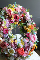 Kolorowa Łąka, kwiatowy wianek na drzwi