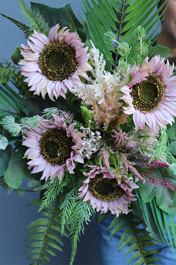 Auraliana, bukiet nagrobny we wkładzie, wys.50cm