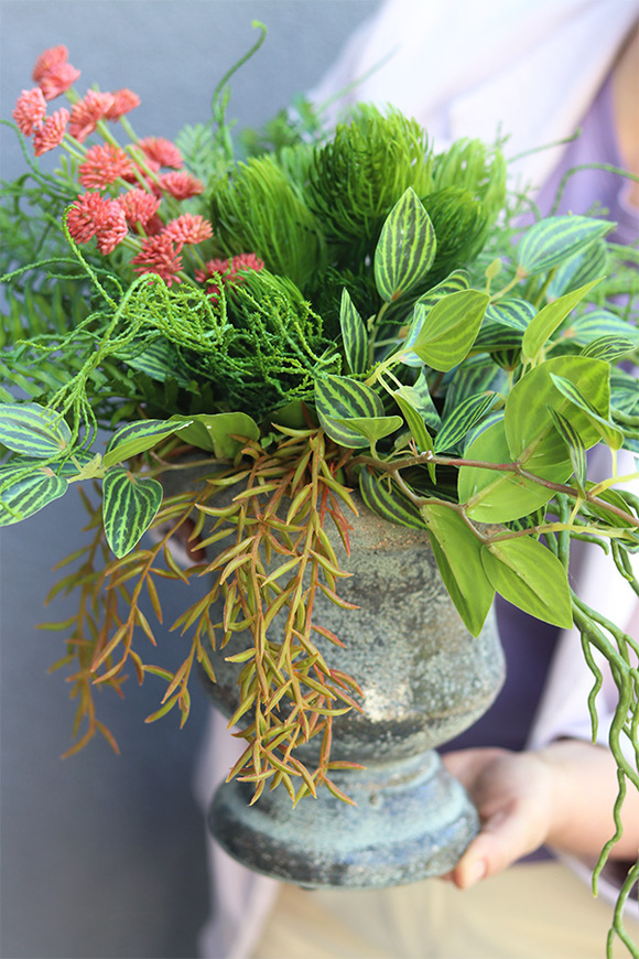 Grefrete, zielona kompozycja w pucharze