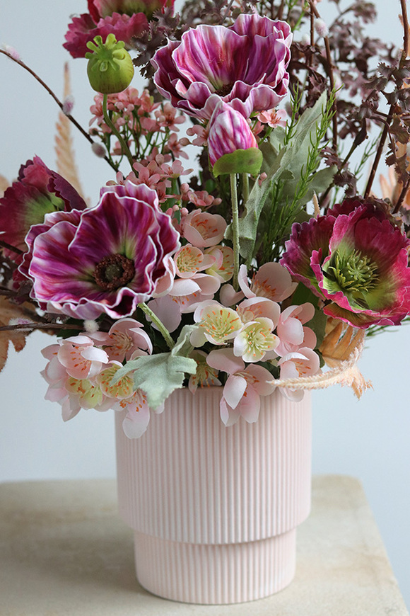 Idylla, nowoczesna kompozycja wiosenna, wym.48x60x40cm