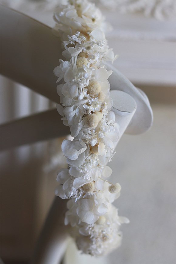 Leuke, wianek na głowę z roślin stabilizowanych, rozmiar uniwersalny