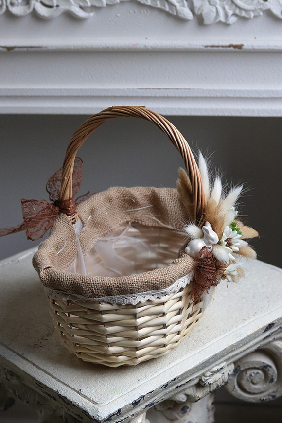 Boryna, dekorowany koszyczek wielkanocny