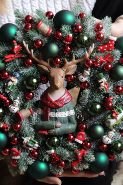 Reniferowe Święta, świąteczny wianek dekoracyjny, śr.37cm