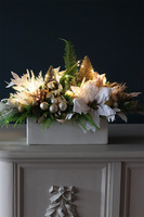 Barokko, stroik świąteczny ze złotymi choinkami