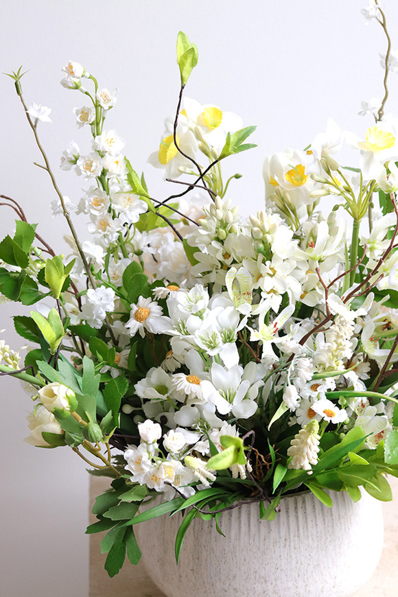 Reno, wiosenna kompozycja kwiatowa