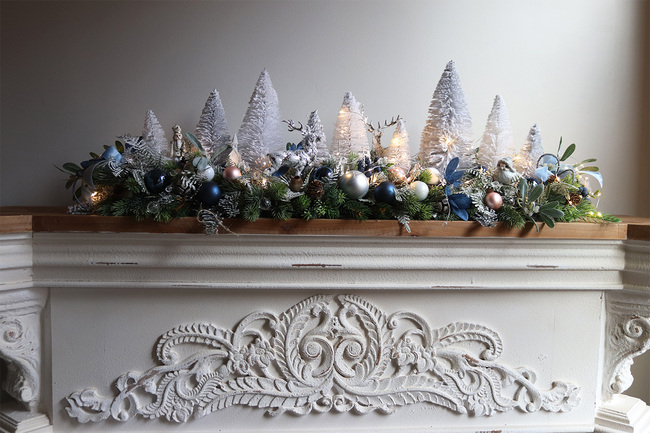 Blue Eveline, długi świąteczny stroik LED