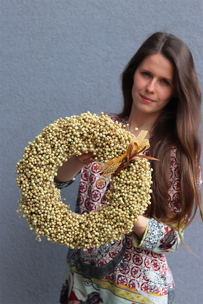 Ludowy Len, dekoracyjny wianek z suszu, musztardowy