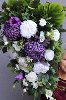 Fioletowa Alicja, fioletowa wiązanka nagrobna