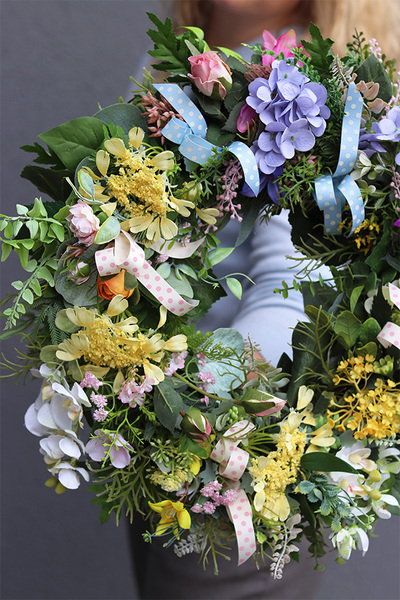 Kolorowa Kraina, wiosenny wianek dekoracyjny