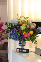 Mamma Mia!, kompozycja kwiatowa w pucharze