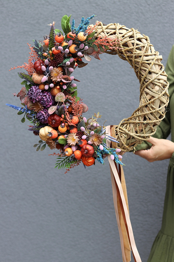 Piękno Koloru, asymetryczny jesienny wianek, rozp.41cm