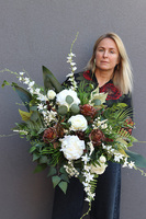 Chocolate, nagrobna kompozycja w misie, dł.90cm 