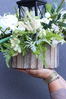 Loesa, komplet dekoracji nagrobnych we wkładzie, kompozycja + bukiet