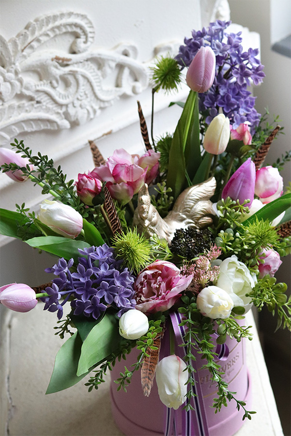 Pastelowa Helena, flowerbox welurowy z kogutem