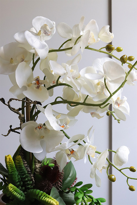 Ulennera Timber, sztuczny storczyk w żółtej donicy