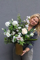 Goldenilla Deluxe, kompozycja kwiatowa