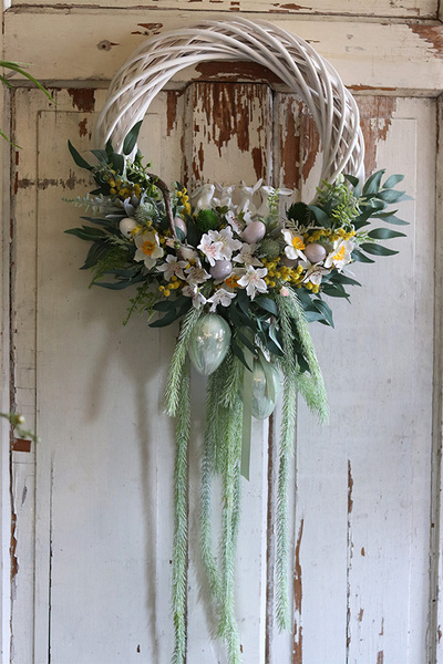 Mint Easter, wielkanocny wianek z zajączkami