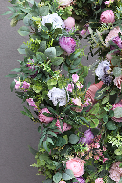 Fiolettidana, dekoracyjna girlanda kwiatowa