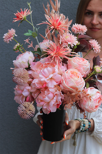 Anona Morelli, bukiet nagrobny we wkładzie