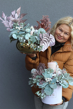 OD RĘKI Romantyczne Święta, świąteczny stroik LED, wym.37x50x35cm