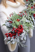 Red Winteria, zimowa girlanda z jagodami