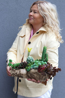 Forrest Suculent, kompozycja sukulenty w donicy korzeniu, wym.26.18x42cm