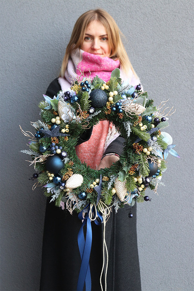 Granatowa Bryza, elegancki zimowy wianek, śr.40cm