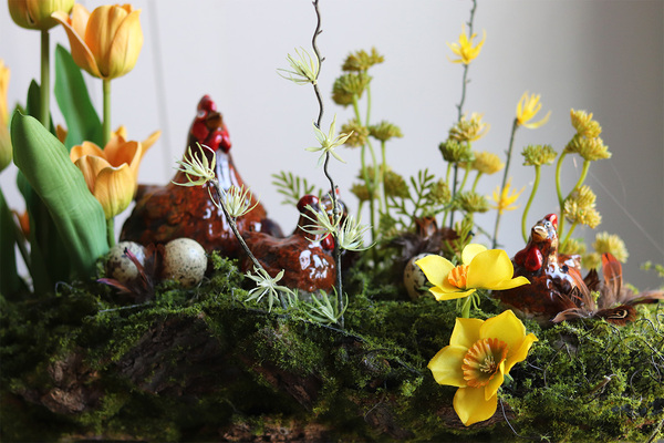 Kurki na Wsi, stroik wielkanocny z kurami