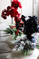 dekoracja świąteczna ze storczykiem, Velurro Navy, wys.56cm 