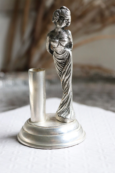 Dama, posrebrzany pojemnik na wykałaczki,  wys.10.5cm 