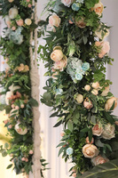 La Guel Blue, elegancka girlanda kwiatowa