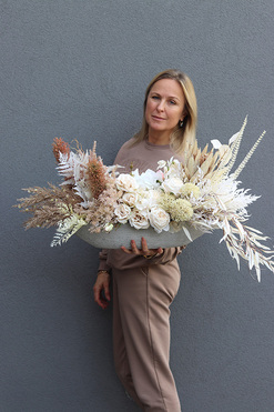 Beżowe Boho Concrete, kompozycja kwiatowa na stół Laos, wym.42x70cm