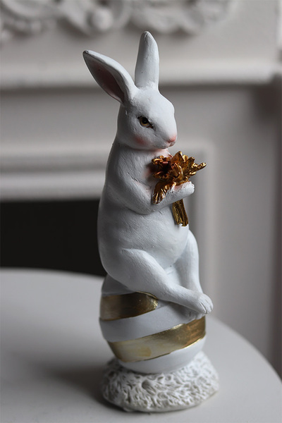 Bunny Cottage Gold, figurka wielkanocna zajączek