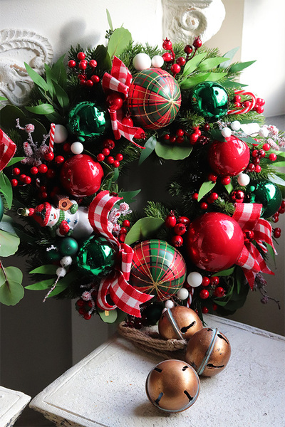 Apart American Christmas, świąteczny wianek do powieszenia