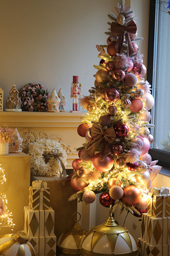 OD RĘKI Pink Decoration ChristmasTree, świąteczna choinka LED, wys.200cm