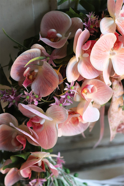 Pudrowa Orchidea, efektowny wianek na drzwi, śr.48cm