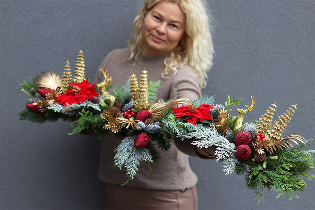 Red Winter, bożonarodzeniowy stroik girlanda