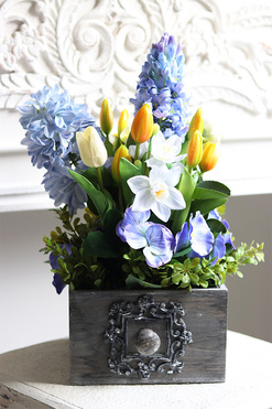 Hiacynty & Bratki, wiosenna dekoracja w szufladzie, wys.42cm