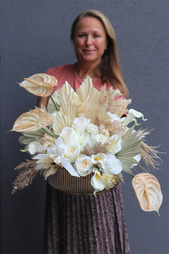 kompozycja kwiatowa New York, wys.42x45cm 