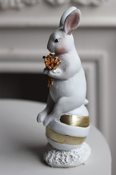 Bunny Cottage Gold, figurka wielkanocna zajączek
