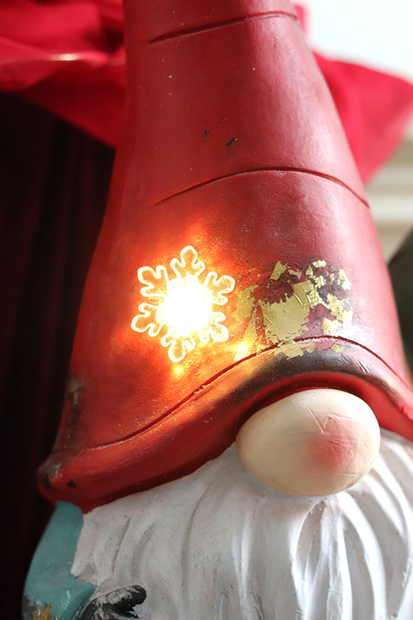 Xmas Charm, figurka ceramiczna	