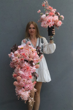 Anona Morelli, zestaw dekoracji nagrobnych, kompozycja + bukiet