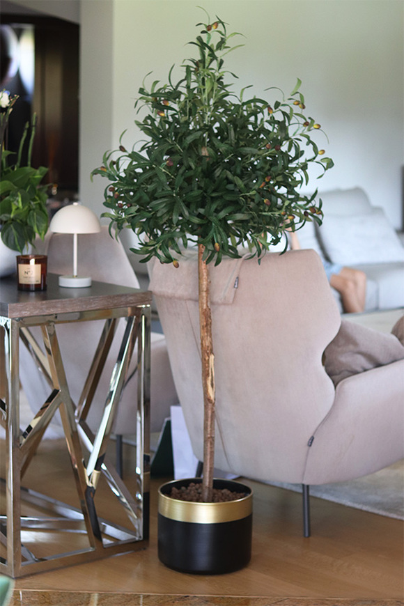 Drzewko Oliwne Black&Gold, sztuczna roślina w donicy