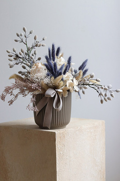 Zimowy Spacer, kompozycja kwiatowa w misie z suszem, wym.35x40cm