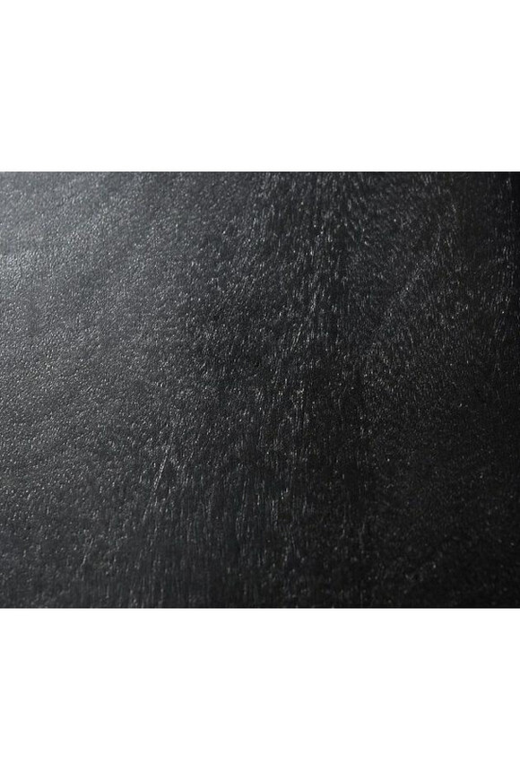 Elegancki metalowy stolik z drewnianym blatem w kolorze czarnym.